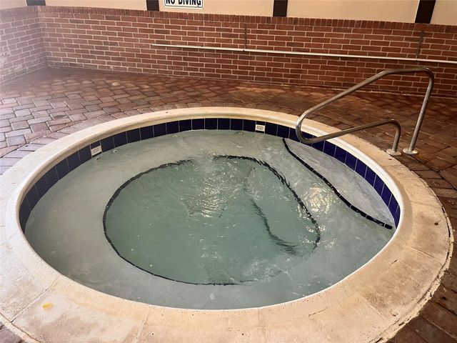 3710 Inverrary Drive 3Y, Fort Lauderdale, FL 33319