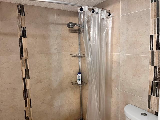 3710 Inverrary Drive 3Y, Fort Lauderdale, FL 33319