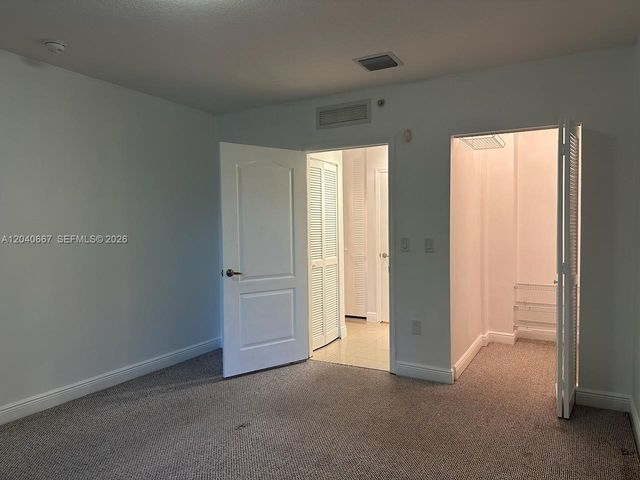 652 NE 63rd St 102, Miami, FL 33138