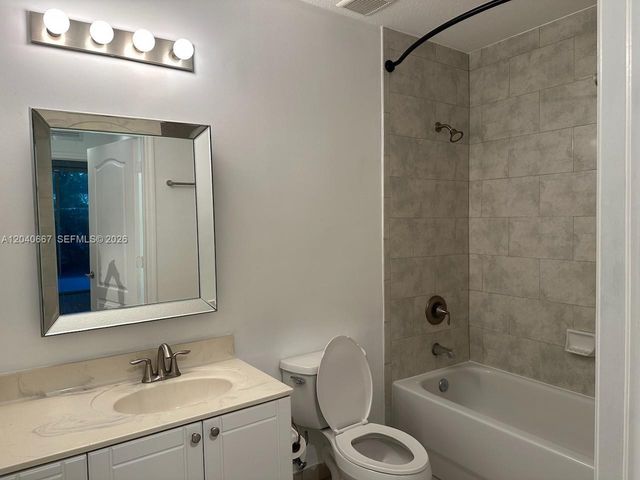 652 NE 63rd St 102, Miami, FL 33138