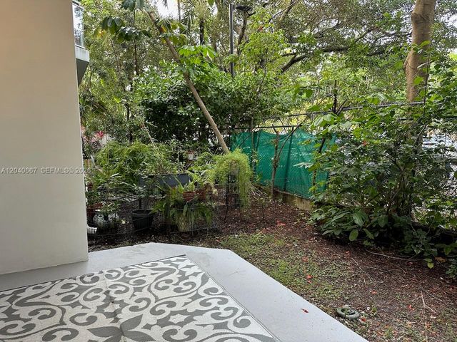 652 NE 63rd St 102, Miami, FL 33138