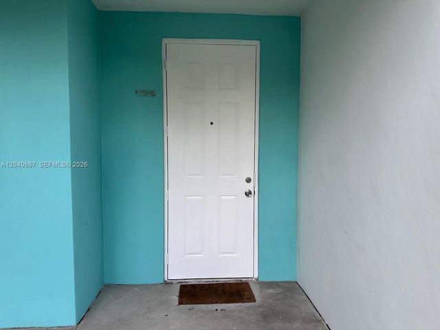 652 NE 63rd St 102, Miami, FL 33138