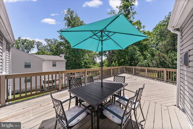 908 BROADWAY AVE, Secane, PA 19018