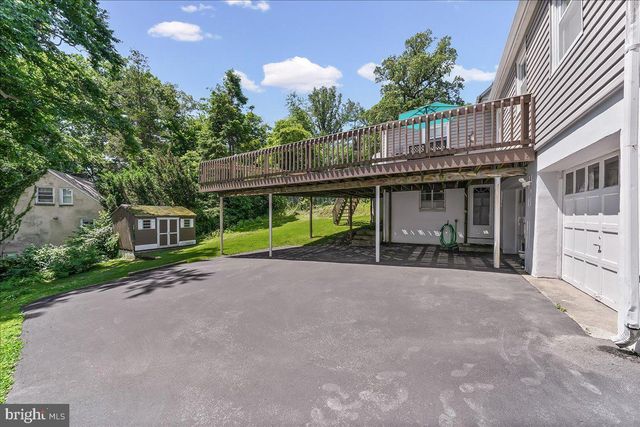 908 BROADWAY AVE, Secane, PA 19018