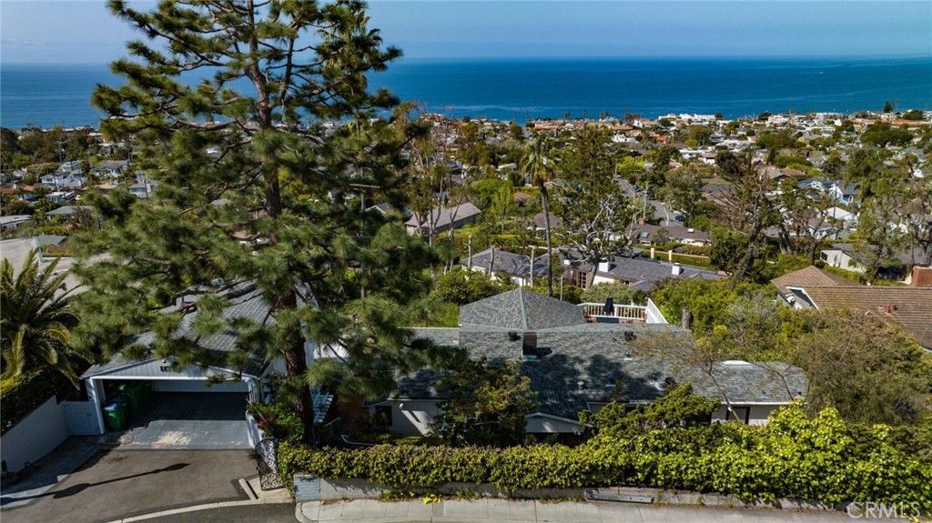 Image 9 of property listing at 1177 Temple Hills, Laguna Beach, CA 92651