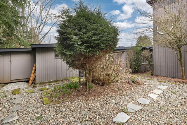 14445 26th Avenue S, Seatac, WA 98168