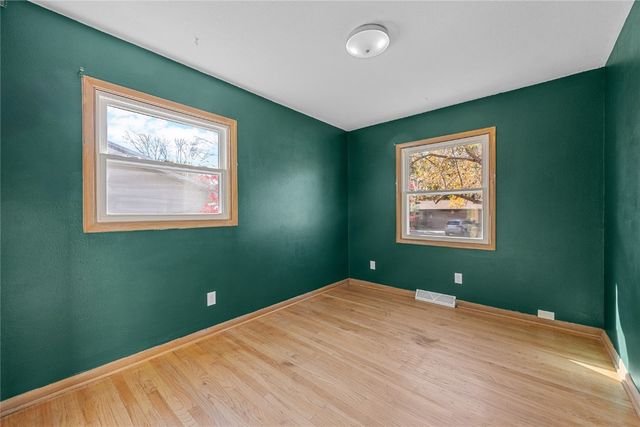 1006 Wylde Green Road, Iowa City, IA 52246