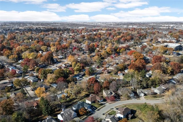 1006 Wylde Green Road, Iowa City, IA 52246