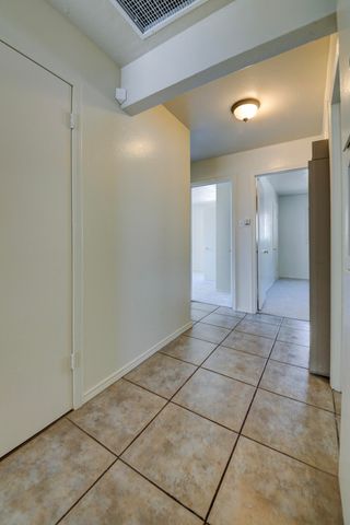 7716 McKnight Avenue NE, Albuquerque, NM 87110