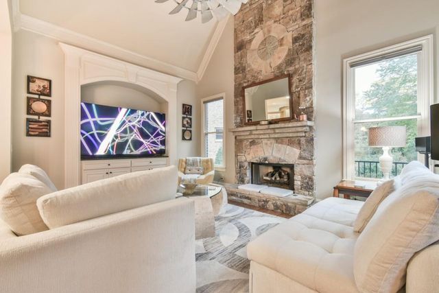 2720 Wildflower Way, Hoschton, GA 30548