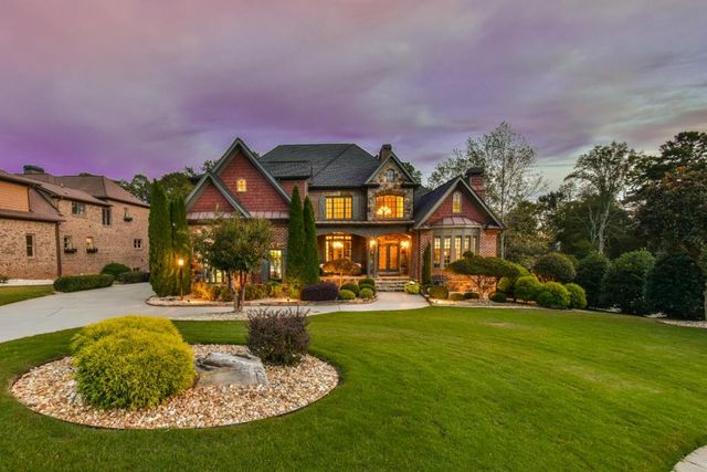 2720 Wildflower Way, Hoschton, GA 30548