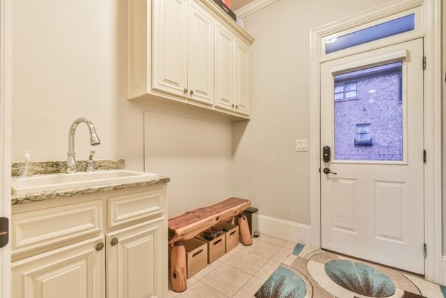 2720 Wildflower Way, Hoschton, GA 30548