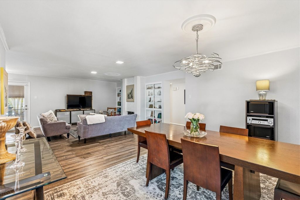 10578 High Hollows Drive 268, Dallas, TX 75230