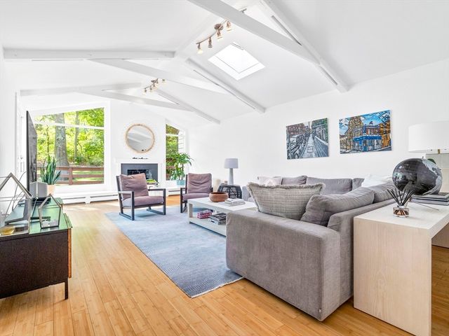 6 Nelson Drive, Brookline, MA 02467