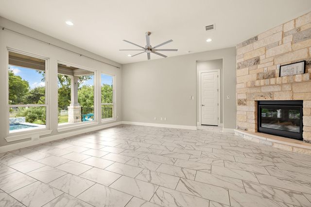 128 Stag Leap CT, Liberty Hill, TX 78642