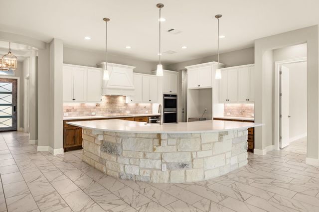 128 Stag Leap CT, Liberty Hill, TX 78642