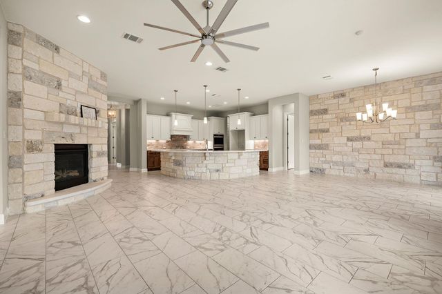 128 Stag Leap CT, Liberty Hill, TX 78642
