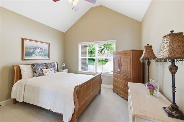 4237 Park Springs Drive, Lee's Summit, MO 64064