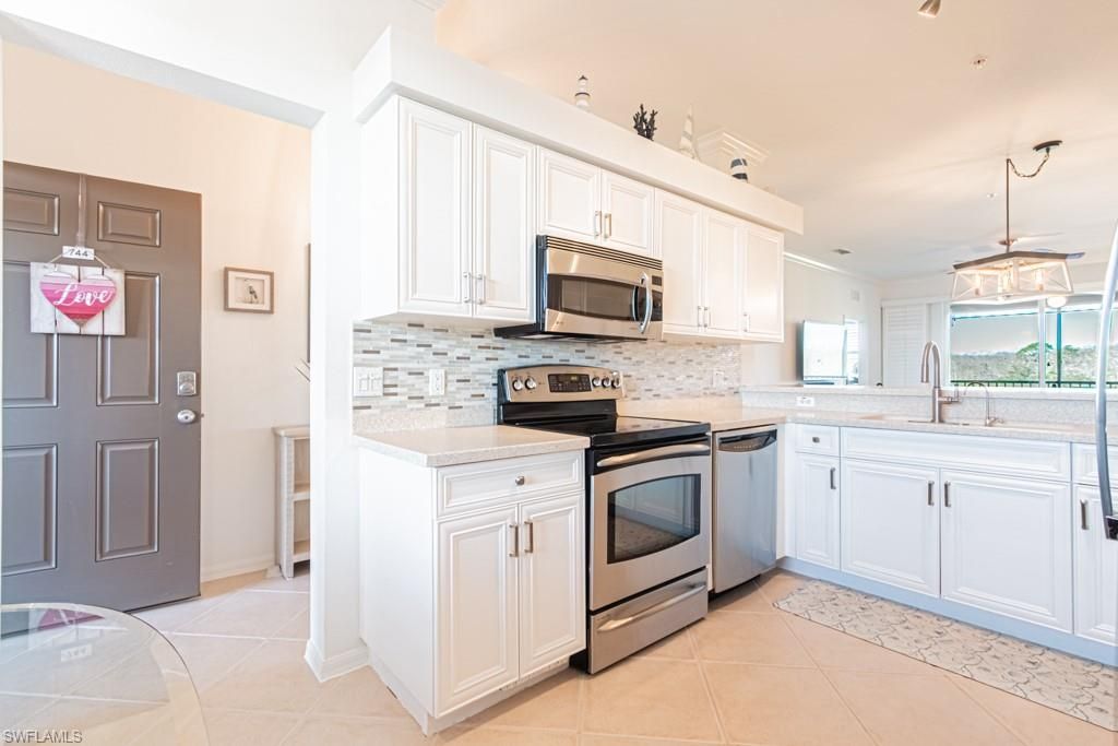10275 Heritage Bay BLVD 744, NAPLES, FL 34120 — photo 3