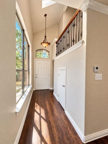 1216 Plaza Way, Richardson, TX 75080