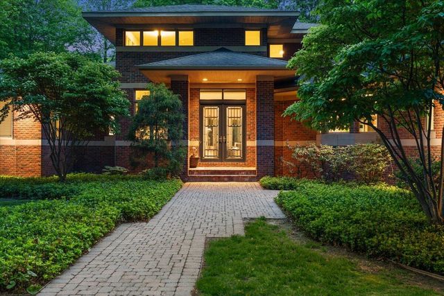 4166 Mystic Oak Court NE, Grand Rapids, MI 49525
