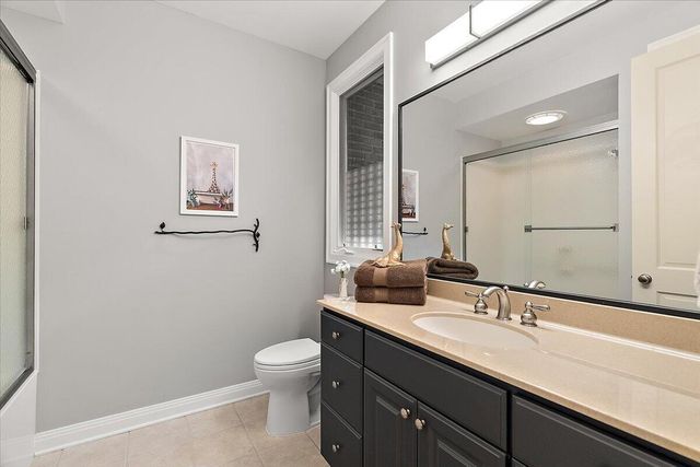 4166 Mystic Oak Court NE, Grand Rapids, MI 49525