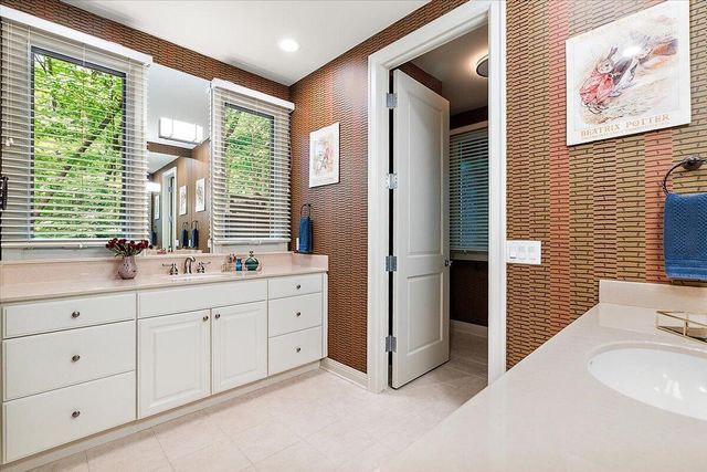 4166 Mystic Oak Court NE, Grand Rapids, MI 49525