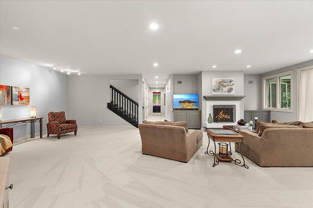 4166 Mystic Oak Court NE, Grand Rapids, MI 49525