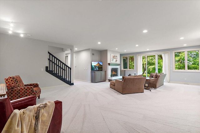 4166 Mystic Oak Court NE, Grand Rapids, MI 49525