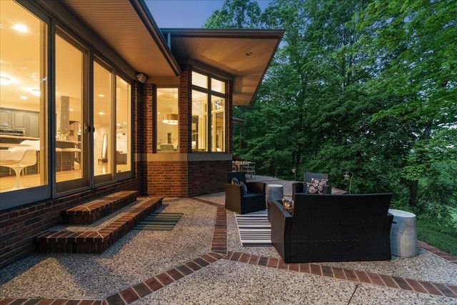 4166 Mystic Oak Court NE, Grand Rapids, MI 49525