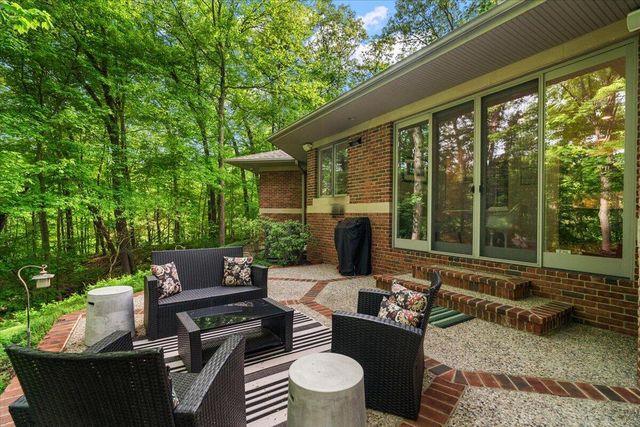 4166 Mystic Oak Court NE, Grand Rapids, MI 49525
