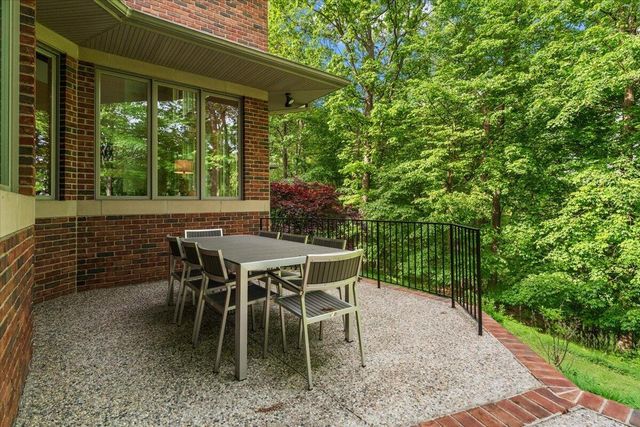 4166 Mystic Oak Court NE, Grand Rapids, MI 49525