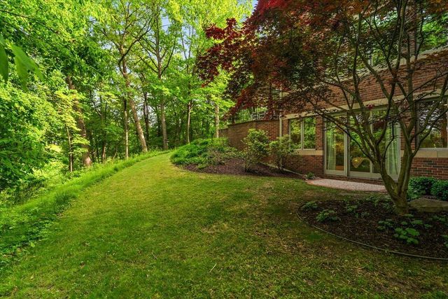 4166 Mystic Oak Court NE, Grand Rapids, MI 49525