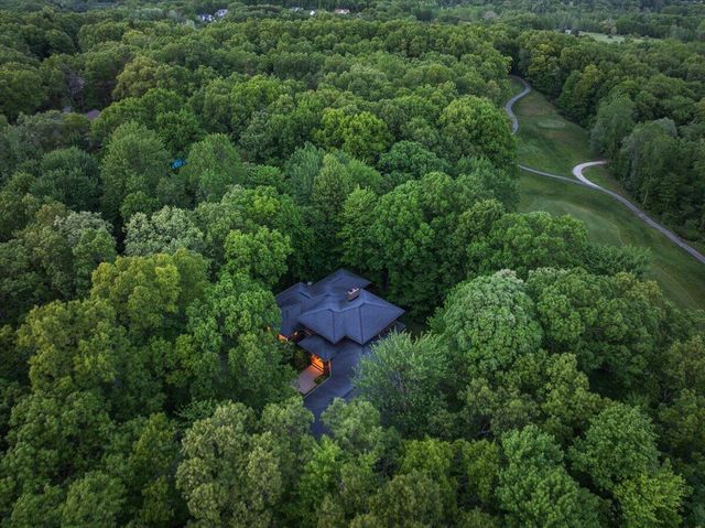 4166 Mystic Oak Court NE, Grand Rapids, MI 49525