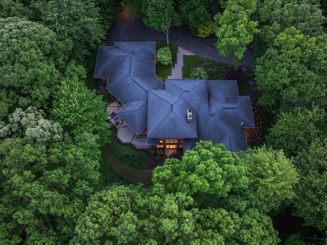4166 Mystic Oak Court NE, Grand Rapids, MI 49525