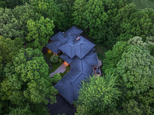 4166 Mystic Oak Court NE, Grand Rapids, MI 49525