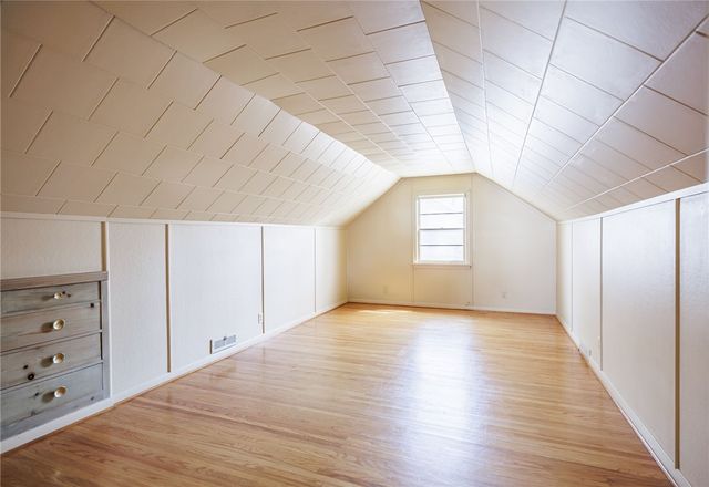 65 Villewood Drive, Greece, NY 14616