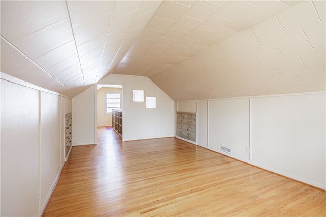 65 Villewood Drive, Greece, NY 14616