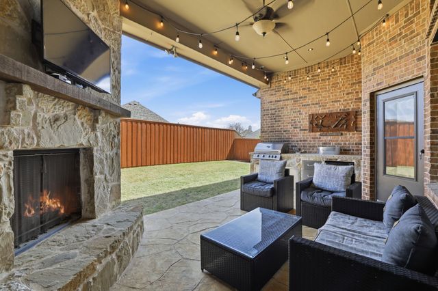 2903 Ellsworth Avenue, Melissa, TX 75454