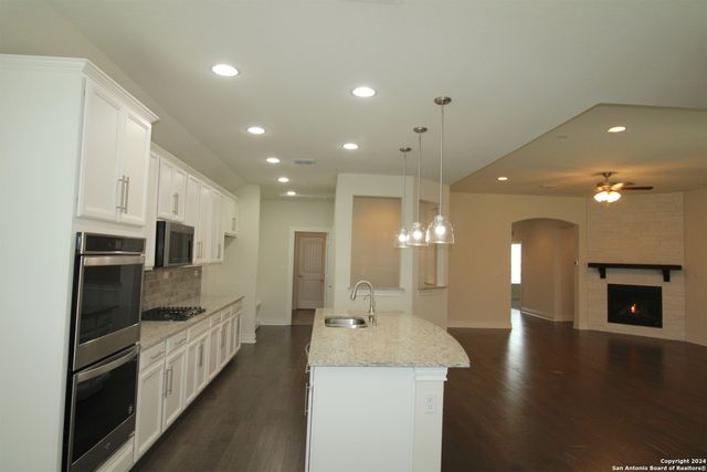 3050 Bright Skies, San Antonio, TX 78261