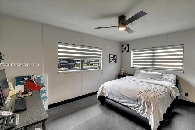 530 NW 39th St, Oakland Park, FL 33309