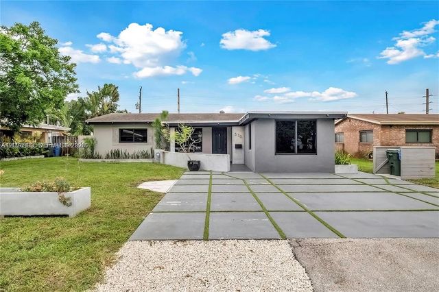 530 NW 39th St, Oakland Park, FL 33309