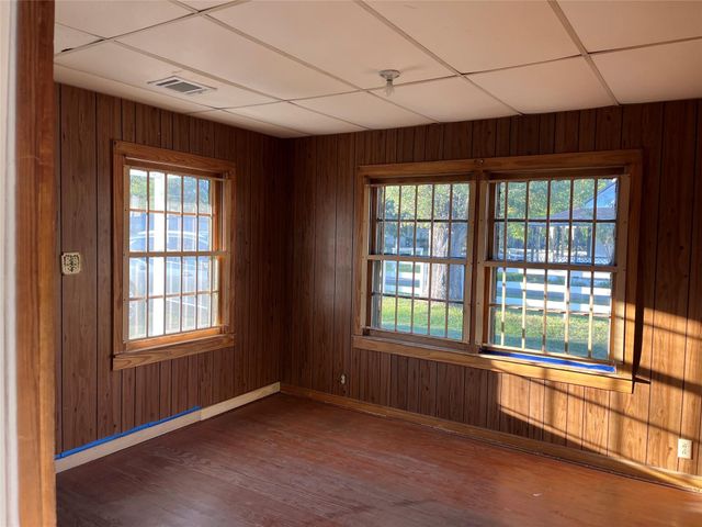 612 Silliman Street, Sealy, TX 77474