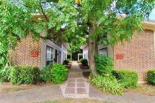 2708 McCart Avenue 2710, Fort Worth, TX 76110