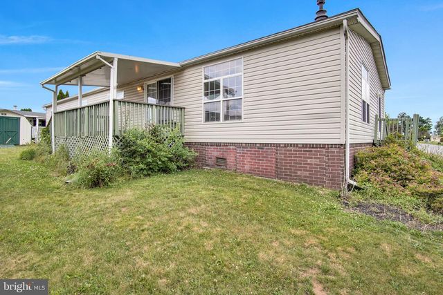 1 PINE ST, Fredericksburg, PA 17026