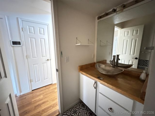 13502 E 30th Place E, Tulsa, OK 74134