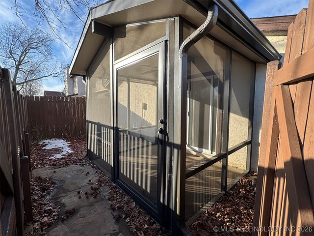 13502 E 30th Place E, Tulsa, OK 74134