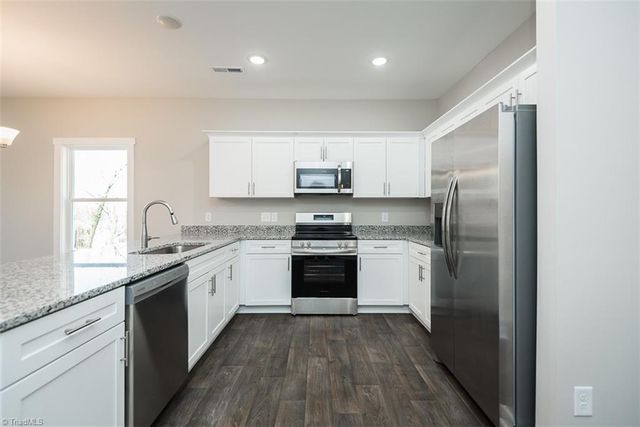 514 Stokesburg Road C, Walnut Cove, NC 27052