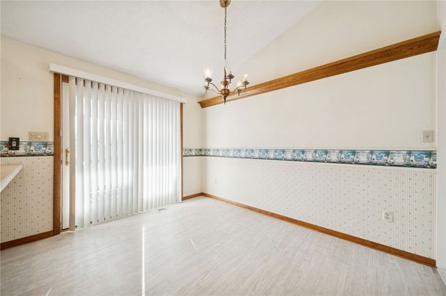 805 James Way, Mt Pleasant Boro, PA 15666