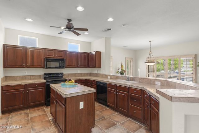 17850 N NAVARRO Court, Surprise, AZ 85374